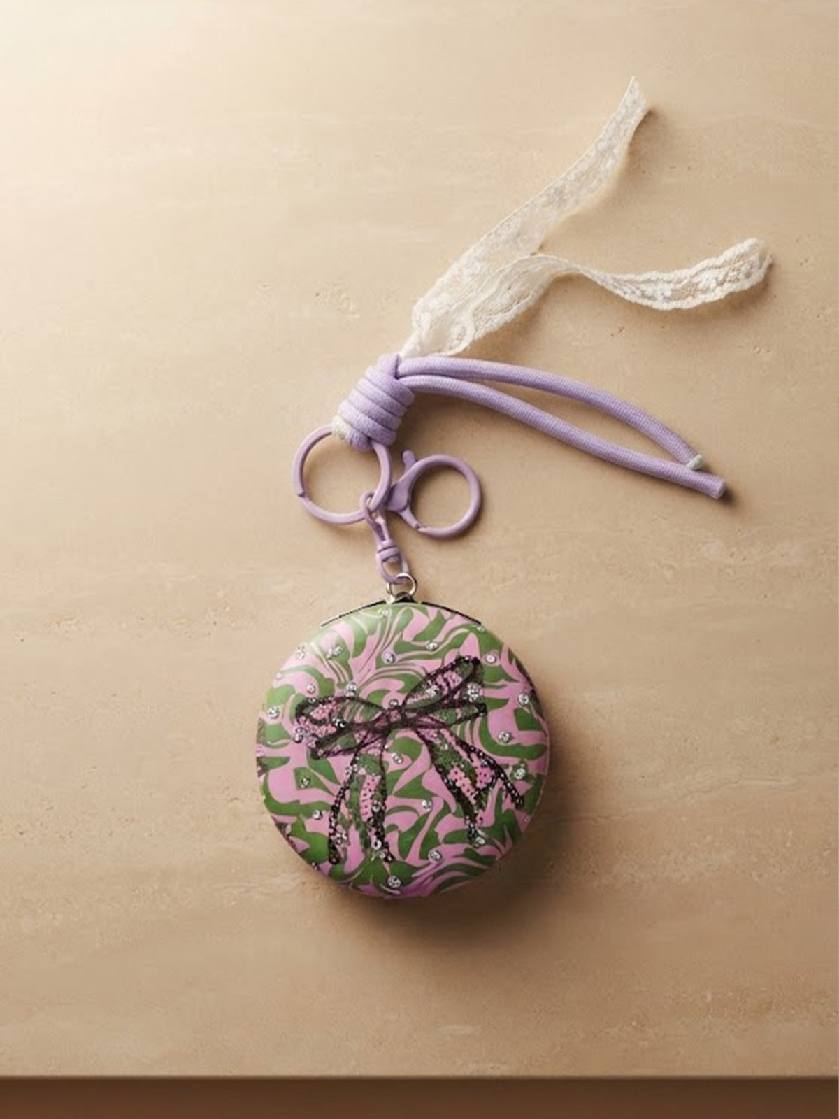 White mini wallet with gold tone tassel Keychain | KCIN249