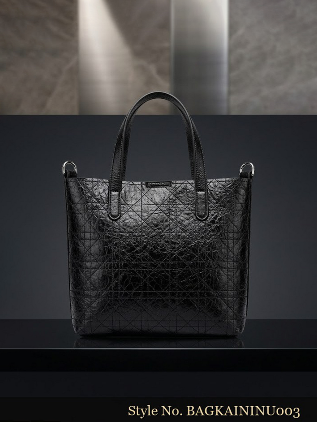 Black Textured Tote Bag | BAGKAININU003