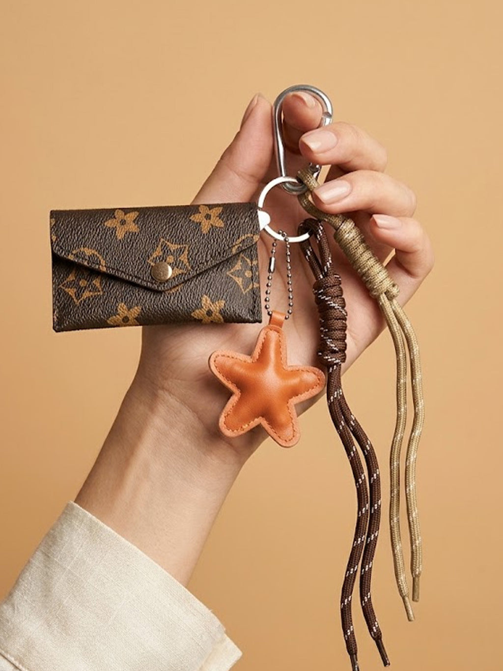 Starfish charm with hanging cords Keychain | KCIN57
