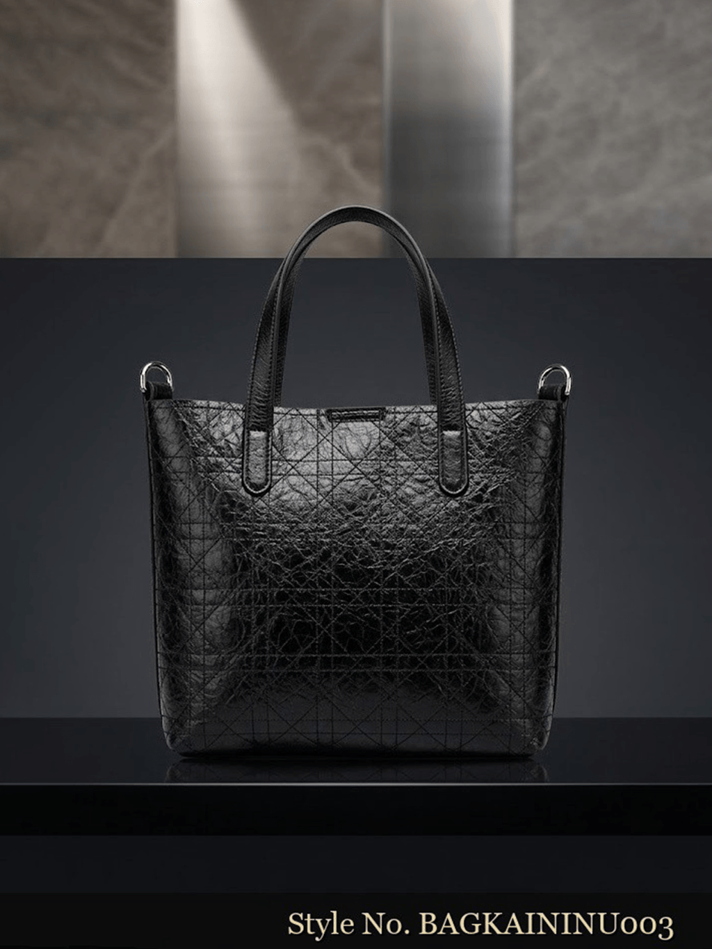 Black Textured Tote Bag | BAGKAININU003