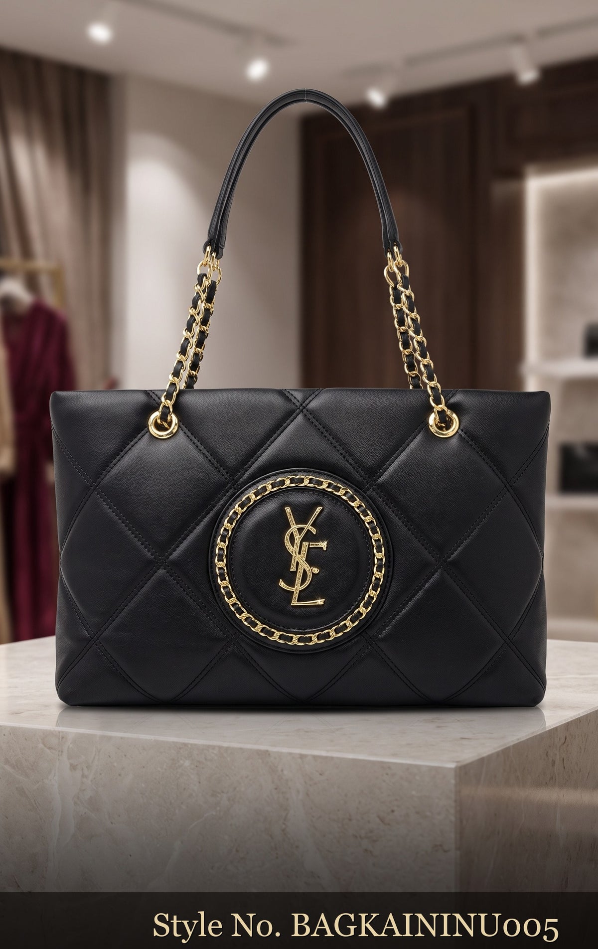 Black Quilted Chain Handbag | BAGKAININU005