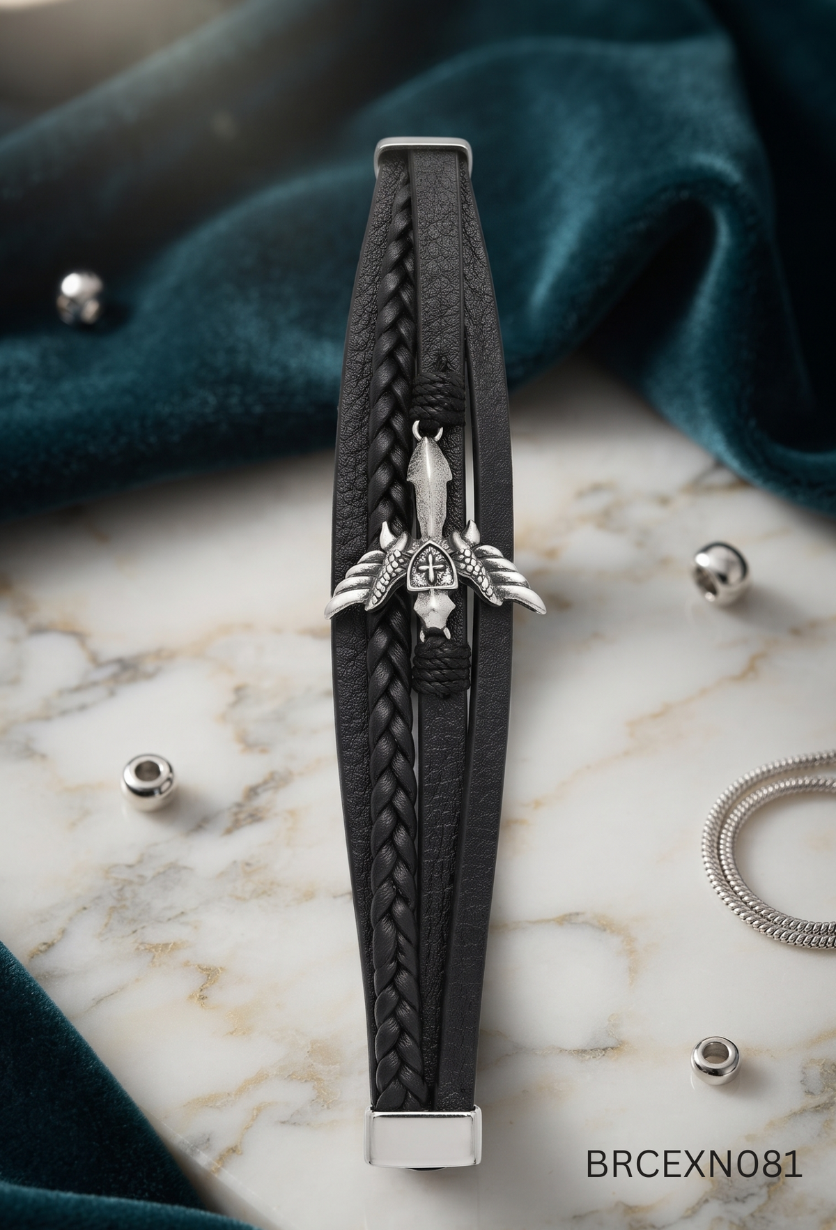 Men’s Black Bracelet with Star-Shaped Centerpiece