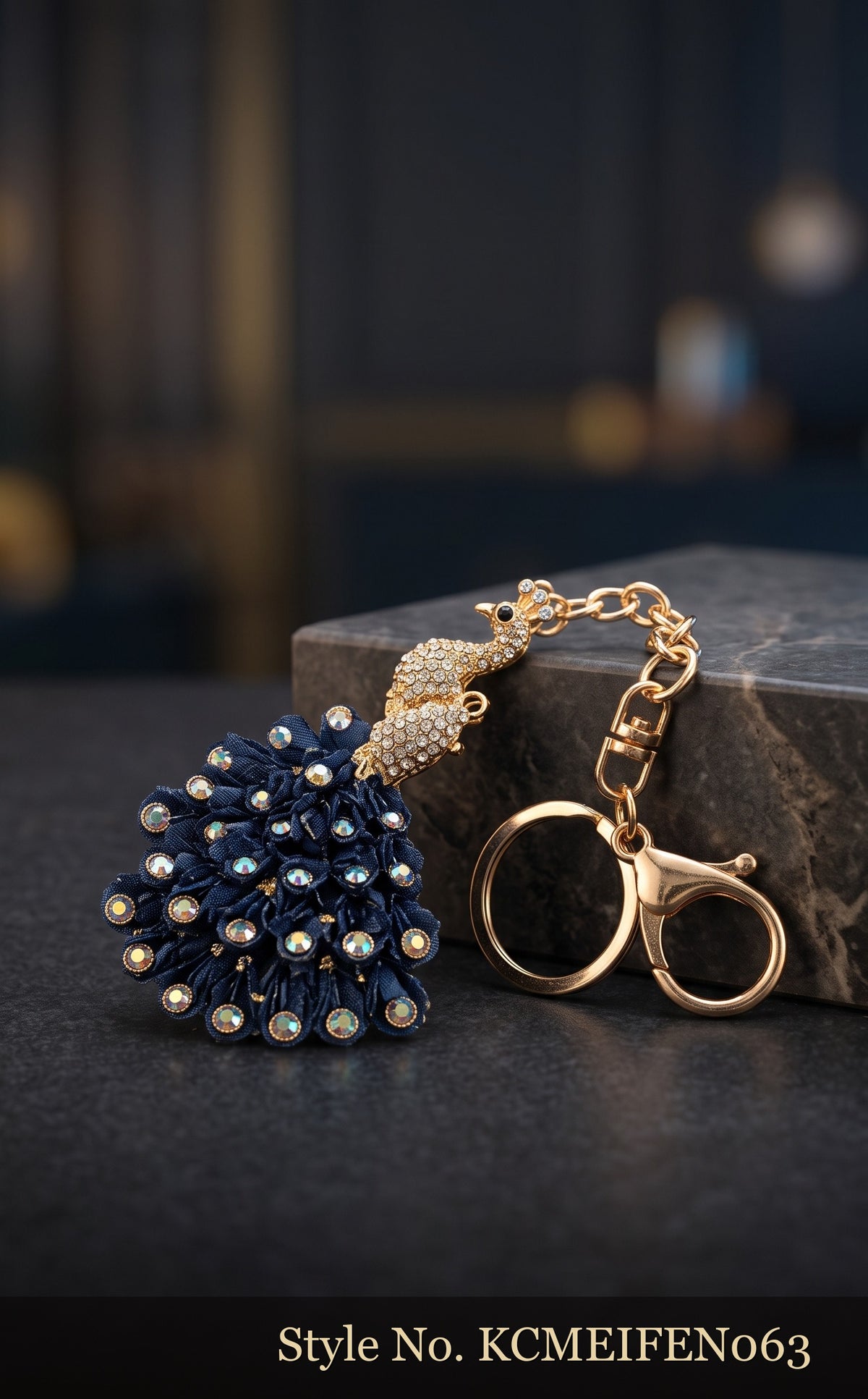 Jeweled Peacock Feather Keychain – KCMEIFEN063