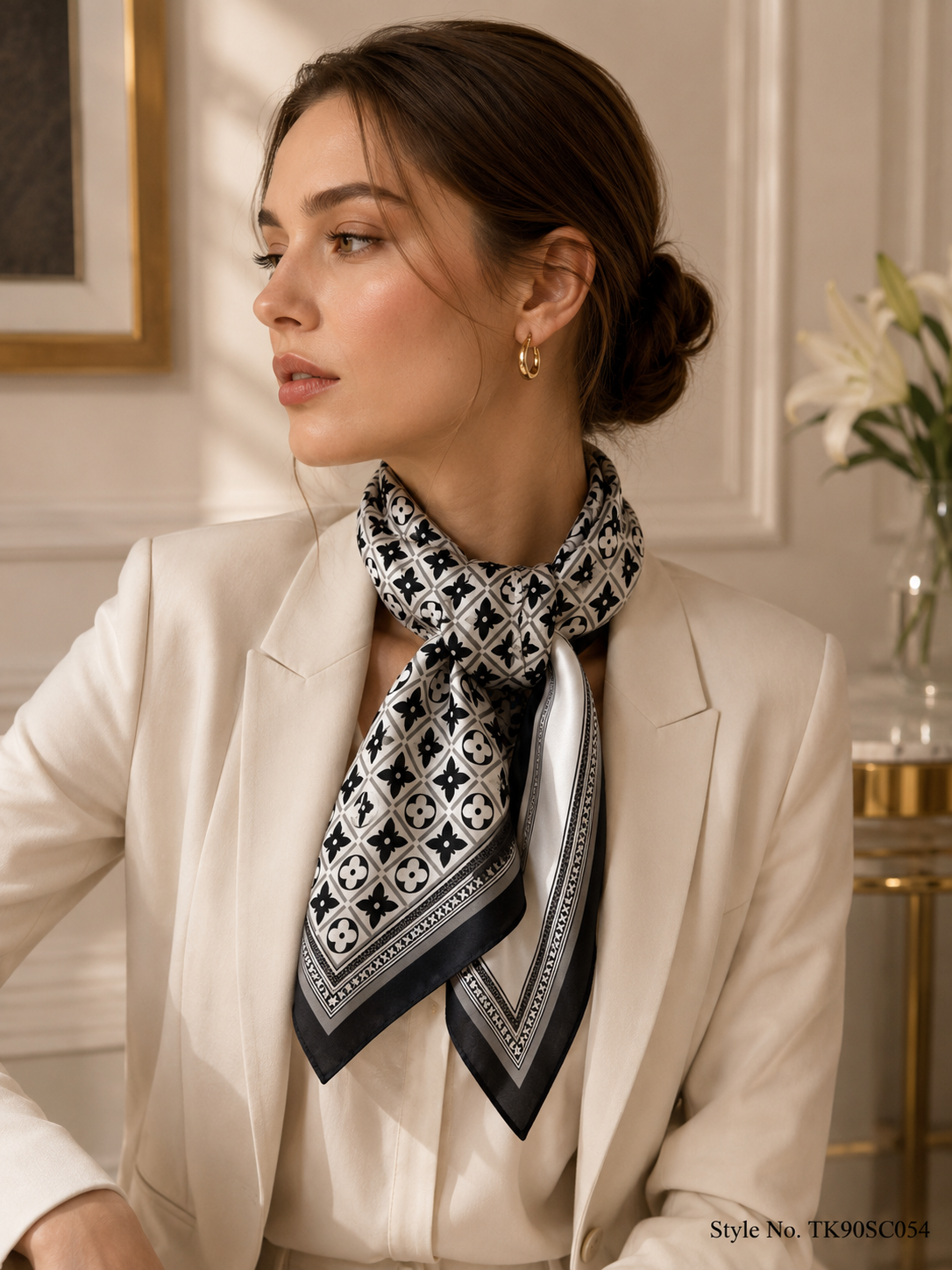 Square Star Motif Lattice Scarf with Geometric Inner Frame