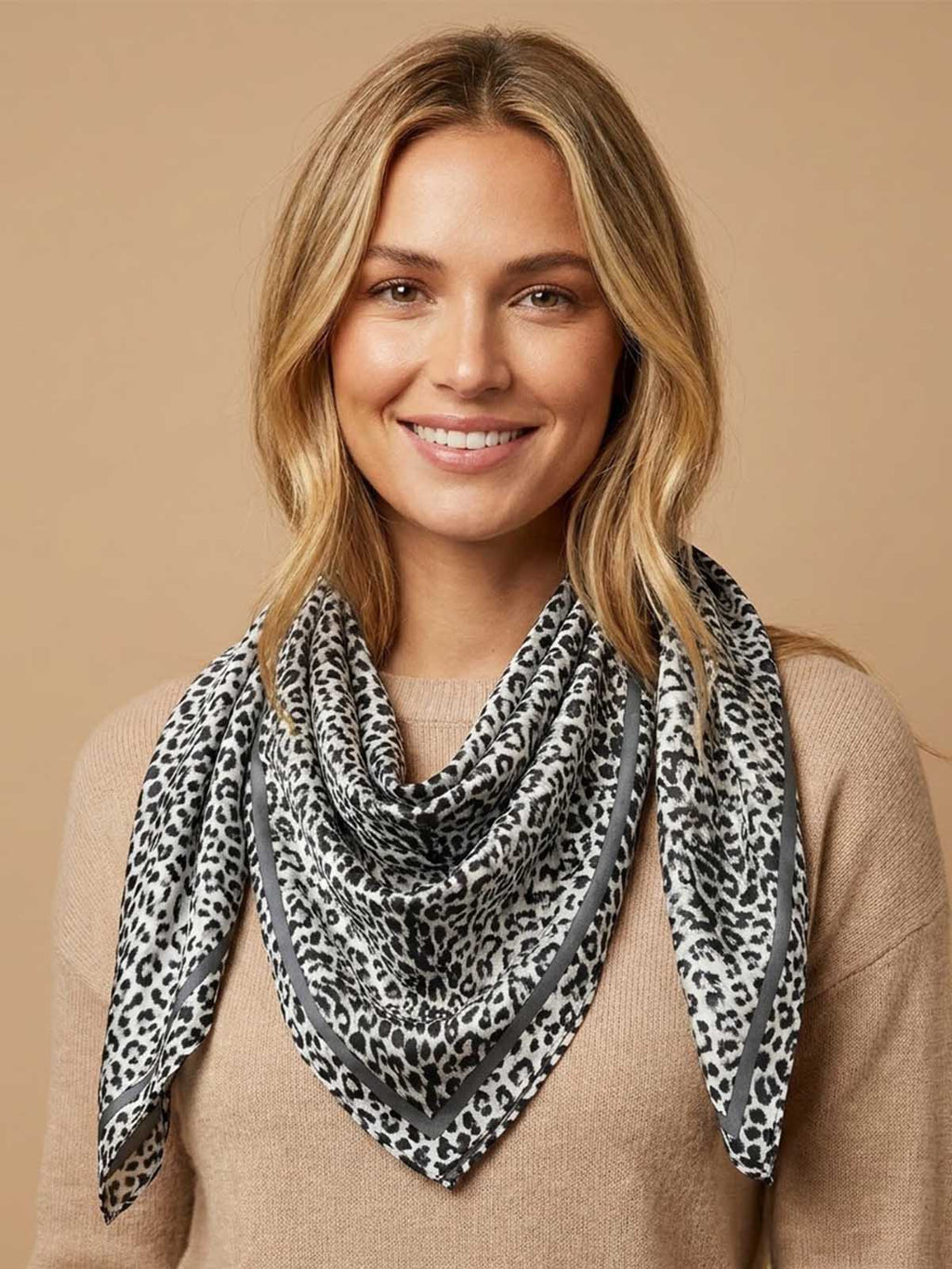 Square Monochromatic Animal Spot Scarf with Dark Perimeter Frame