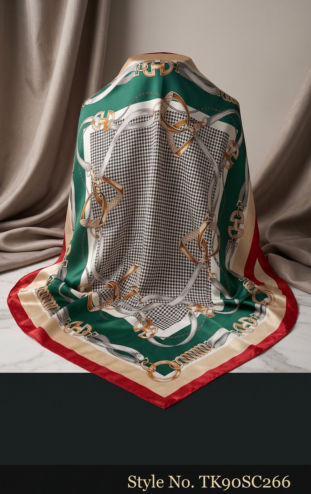 Grey Scarf with Gold Chain Motifs and Green Ornamental Border – TK90SC266